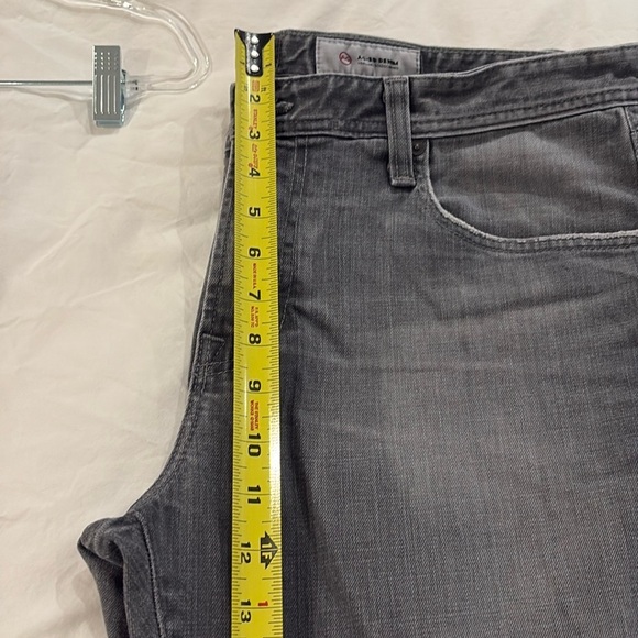 AG The Graduate Jean Grey with Distressing - Picture 5 of 9